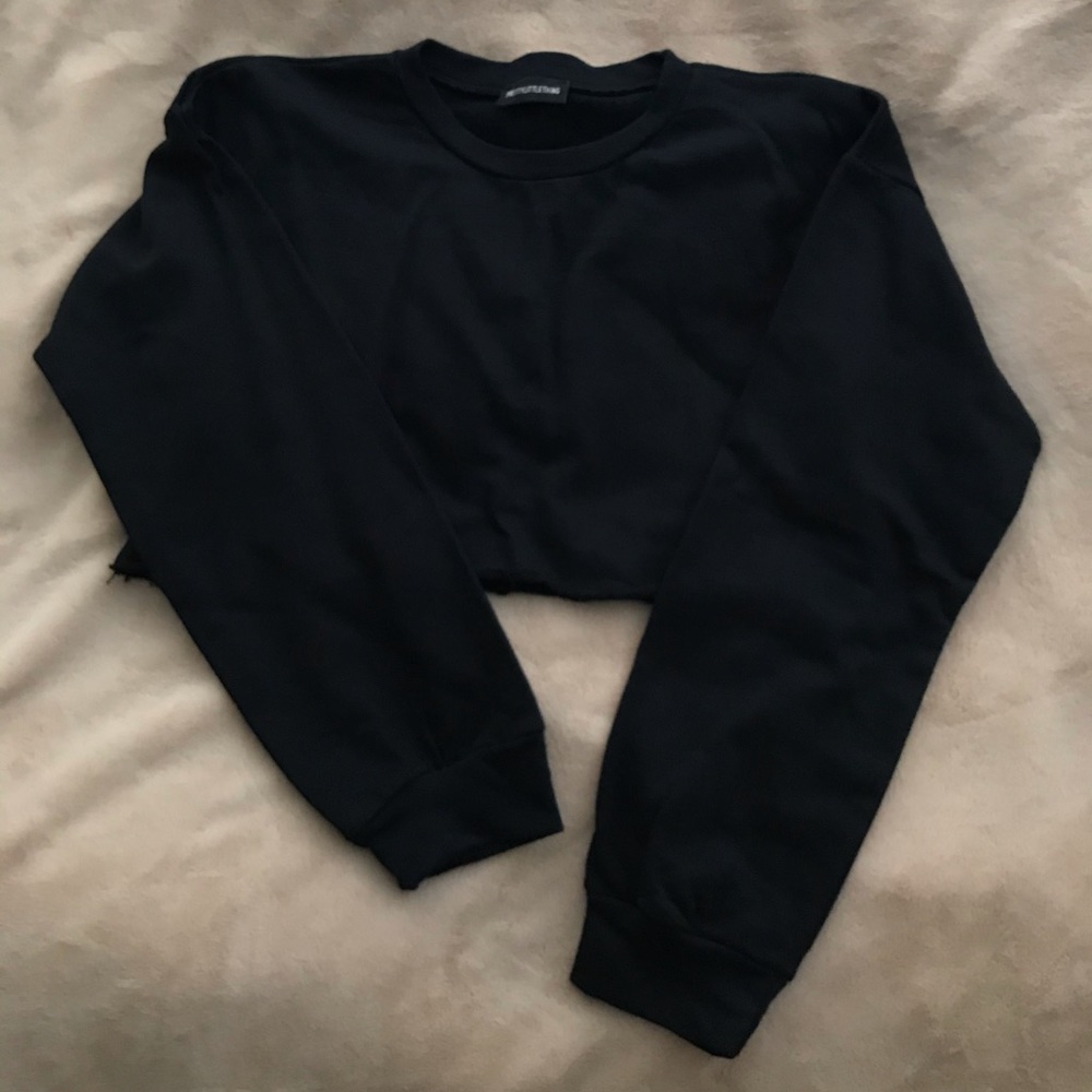 DONATED • Pretty Little Thing Cropped Crew Neck Sweater